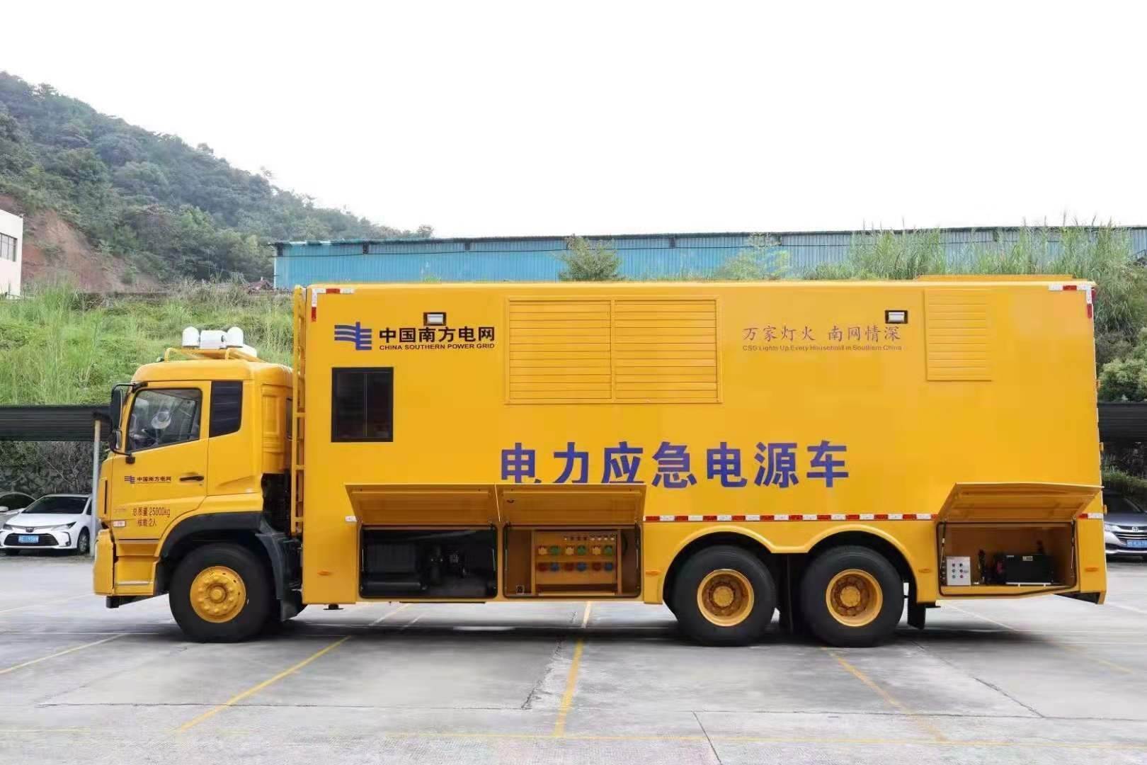 鹤山安康大型柴油发电机发电车UPS电源出租租赁